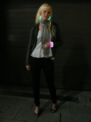 Neon Glow – Munich, Thalkirchnerstrasse