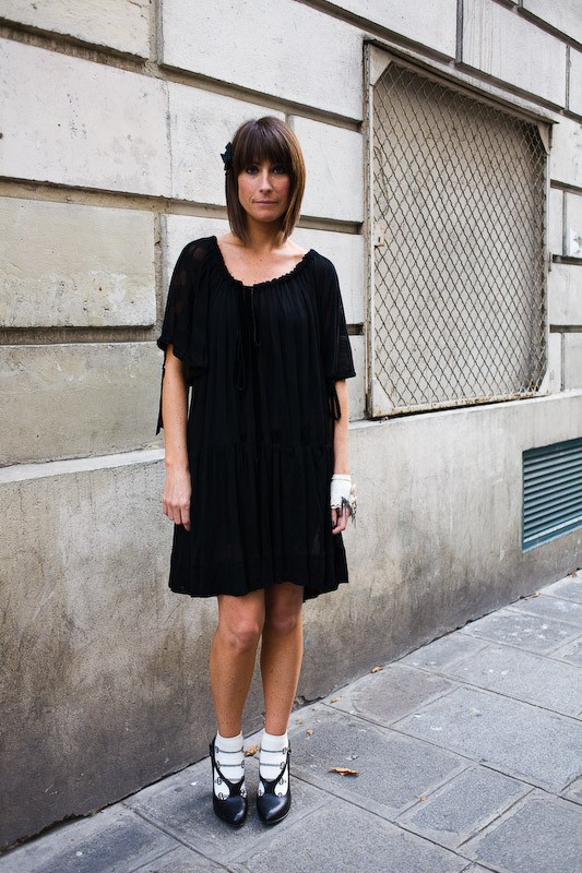White Socks Again – Paris, Rue de Poitou