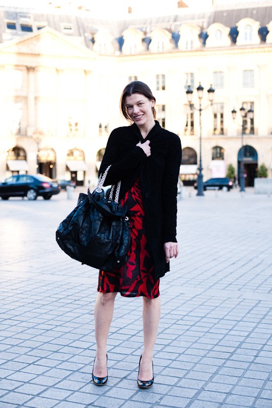 Milla outside Vivienne Westwood – Paris, Place Vendôme