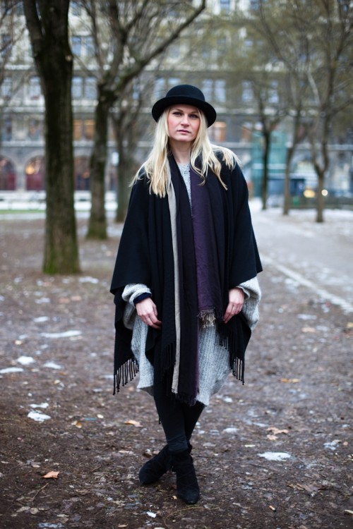 Bowler Girl – Munich, Marienhof