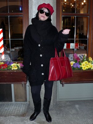 Girls From Milan – Munich, Perusastrasse