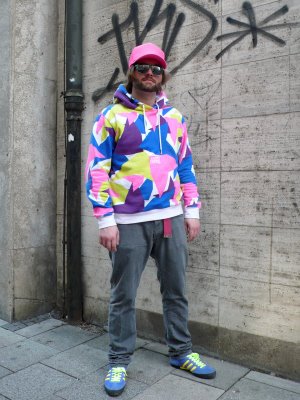 Neon Trucker Style – Munich, Fürstenfelder Strasse